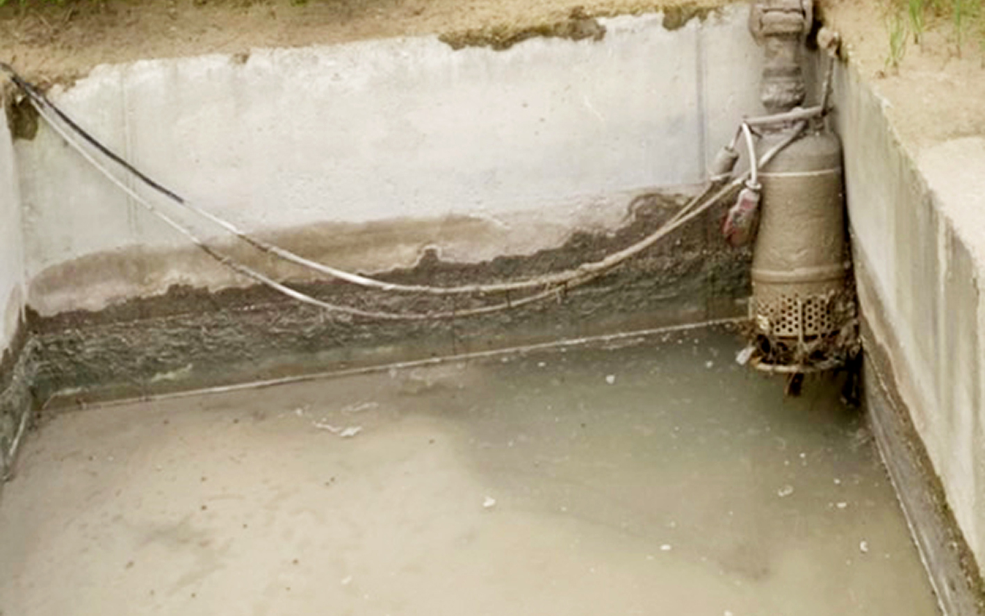 Ready Mixed Concrete Agitation in Bruges, Belgium Ready Mixed Concrete Agitation in Bruges, Belgium